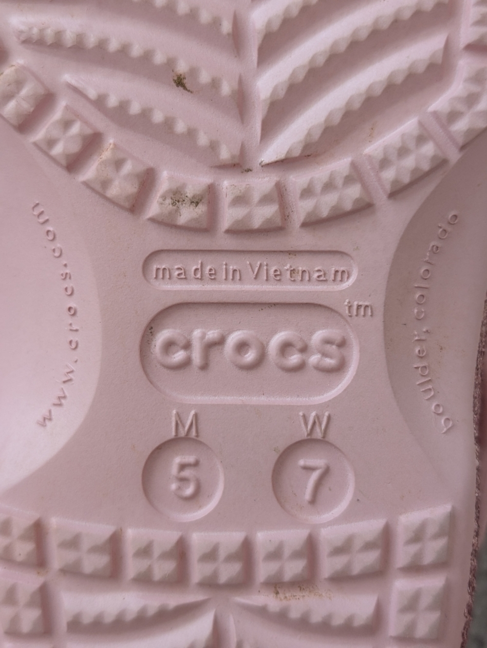 Crocs Baya Pink Glitter Clogs US Women's 7 or Men's 5 Sparkle Barbie Classic - Picture 13 of 13